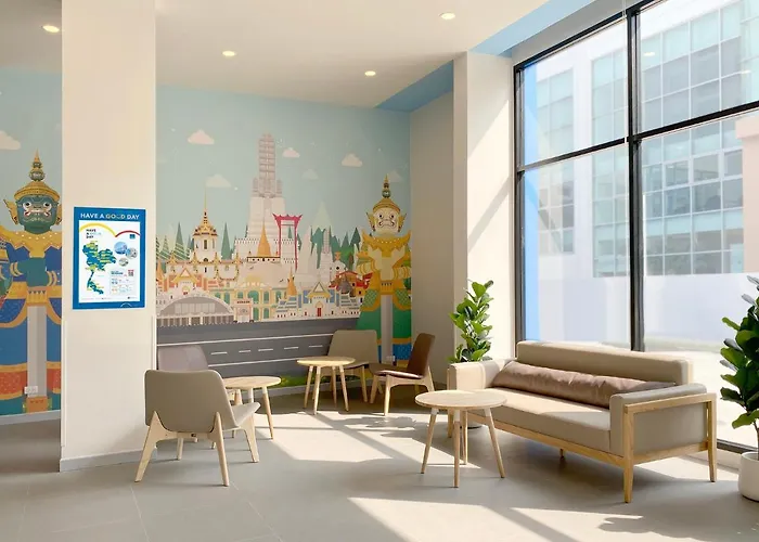 Hotel Hop Krung Thonburi Station