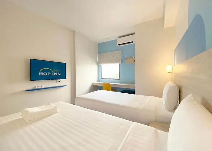 Hop Krung Thonburi Station Hotel 2*