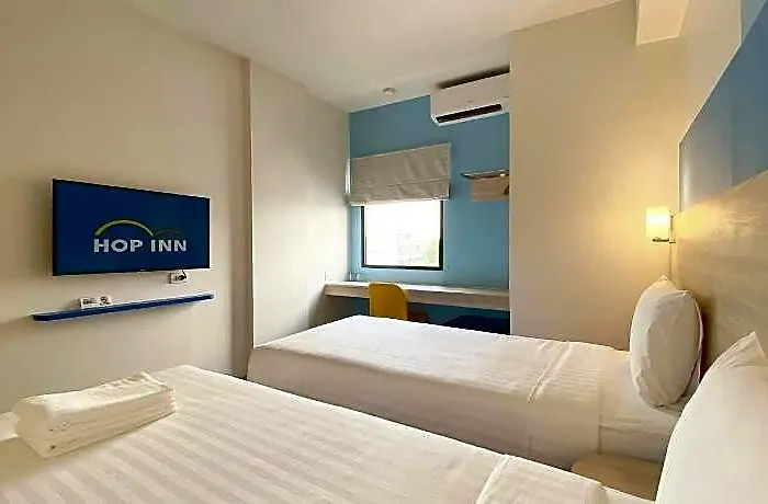 Hotel Hop Krung Thonburi Station